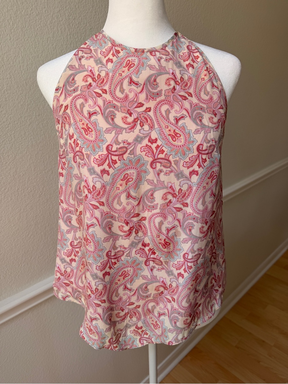 Merona Pink Paisley Open Back Halter Top Tie Back XL Fairy Whimsical 100% Silk